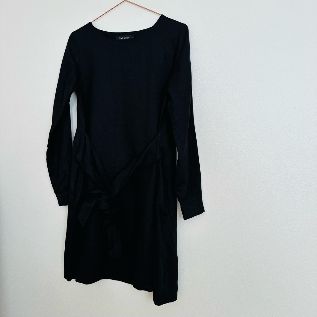 Nich Linen Elegant Black Linen Crew Neck Cuffed Long Sleeves Wrap Mini Dress — image 8 of 8